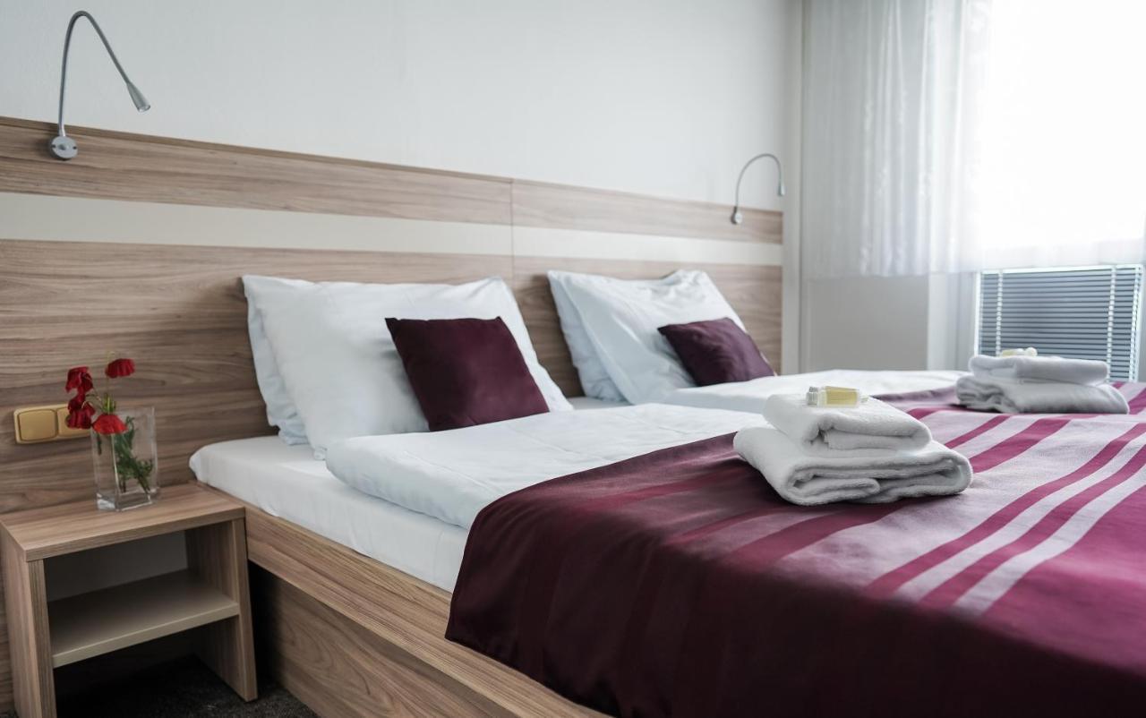 B&B Hotel University 브르노 외부 사진