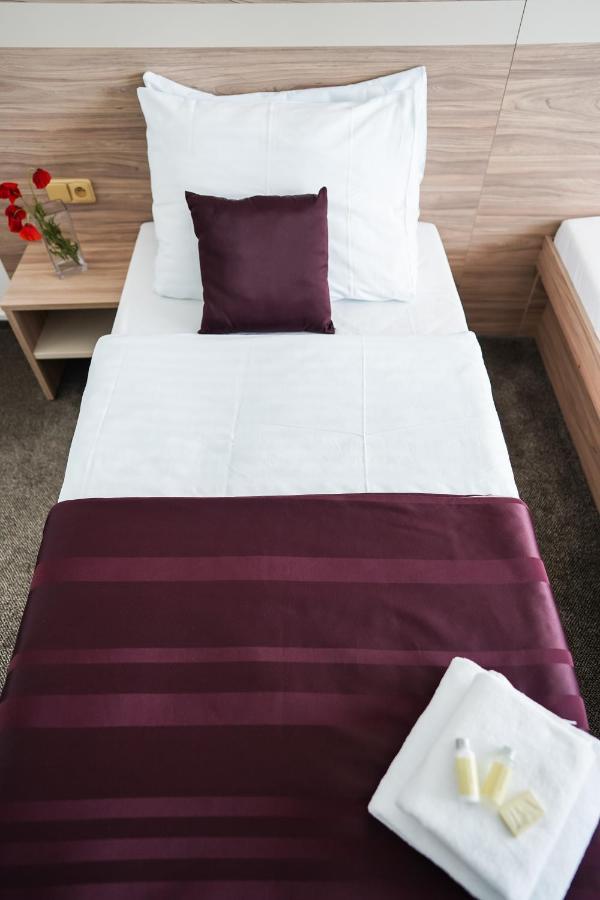 B&B Hotel University 브르노 외부 사진